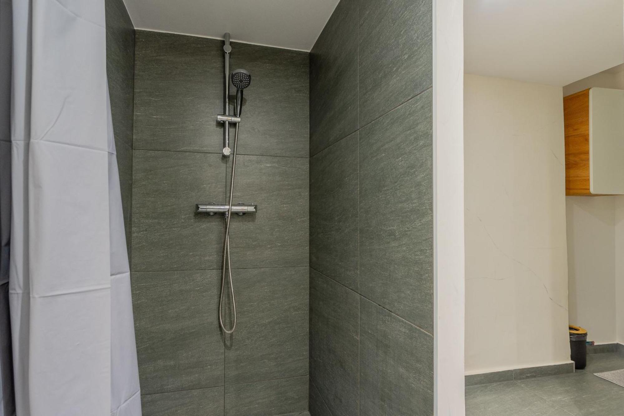 Full Equipment Designed Apartment In The Heart Of Budapest For 4 People ภายนอก รูปภาพ