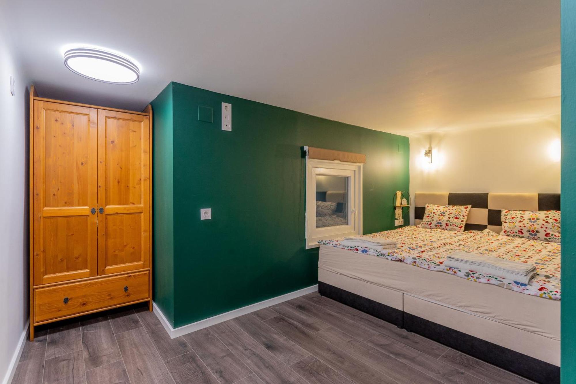 Full Equipment Designed Apartment In The Heart Of Budapest For 4 People ภายนอก รูปภาพ