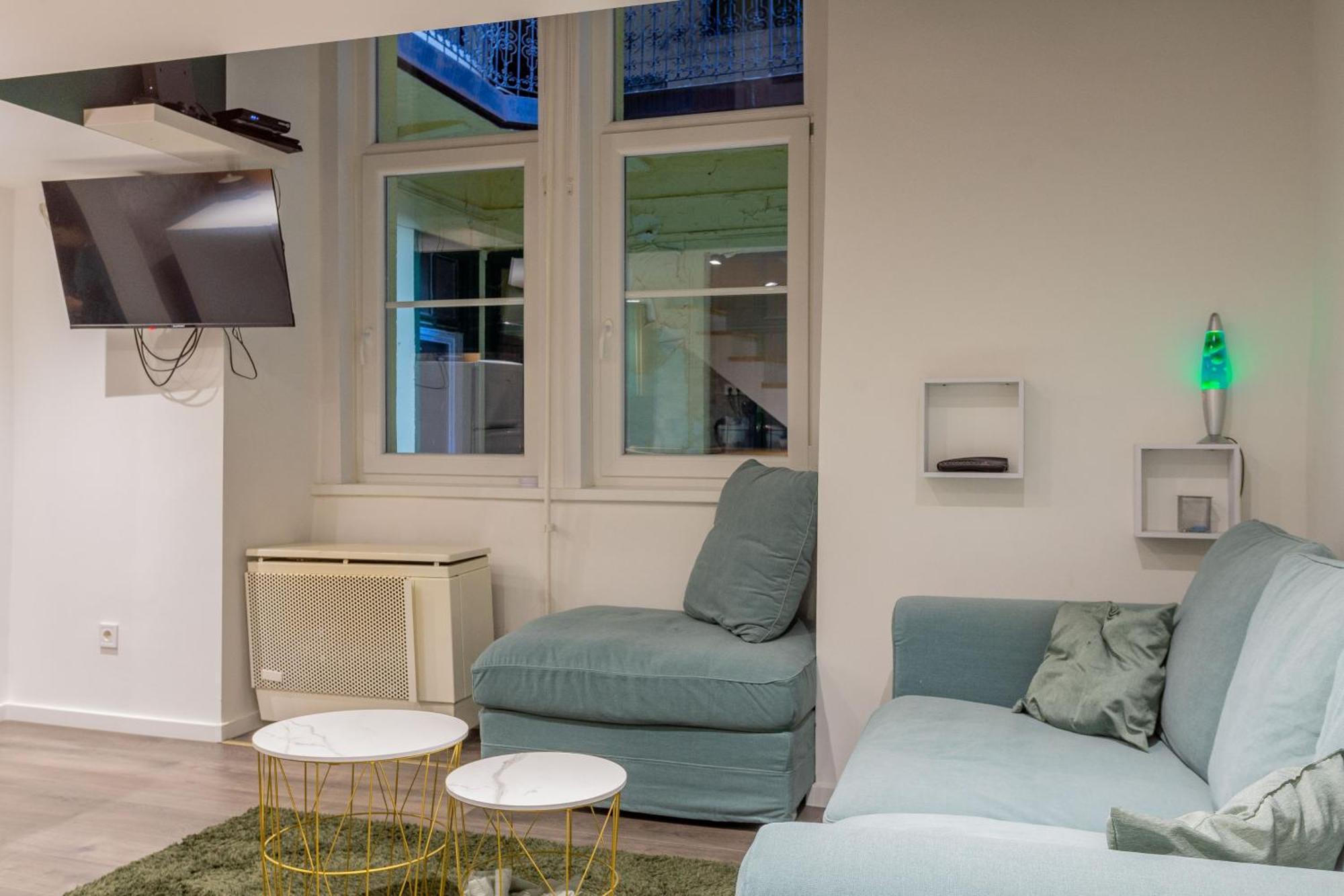 Full Equipment Designed Apartment In The Heart Of Budapest For 4 People ภายนอก รูปภาพ