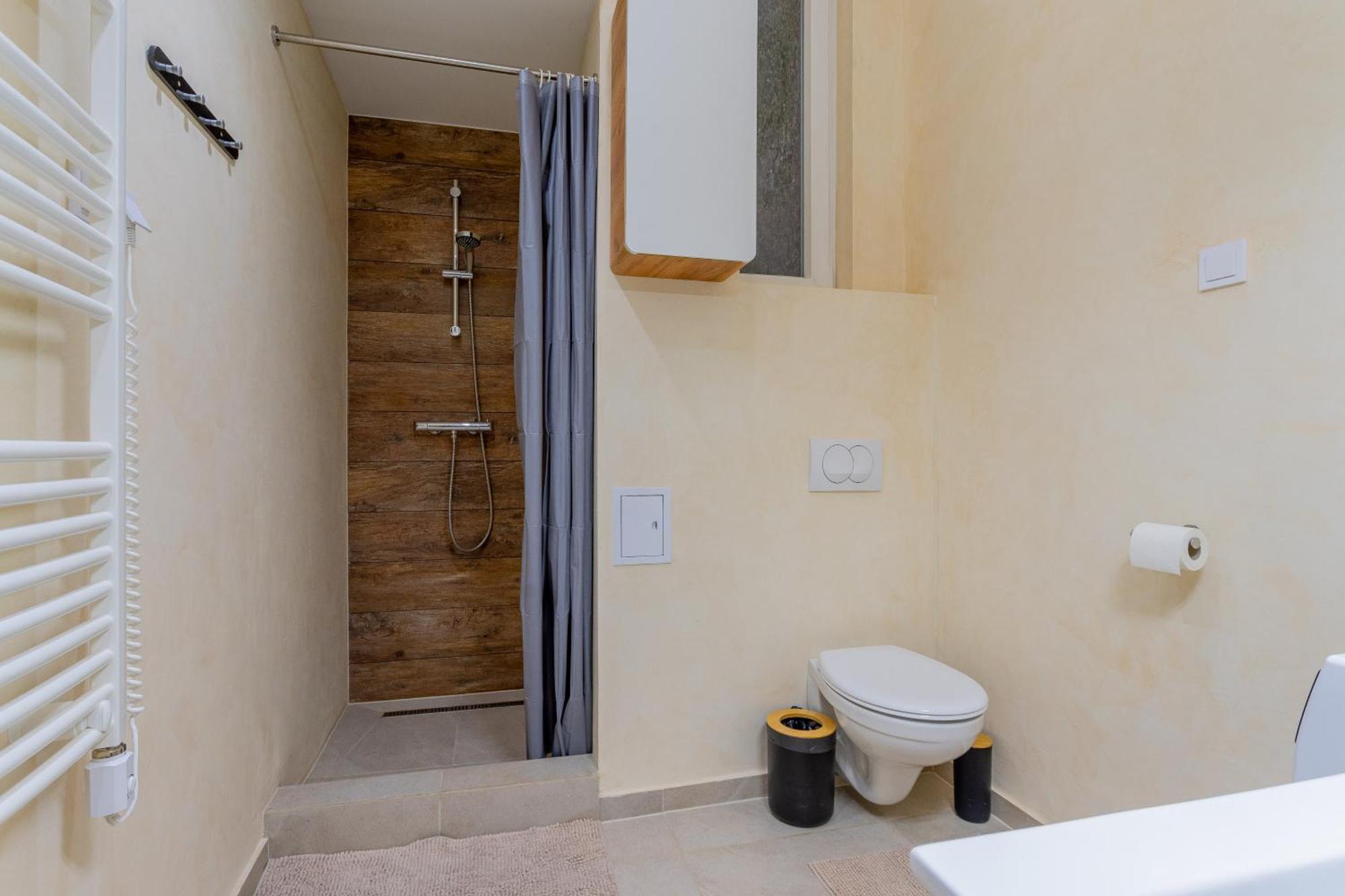 Full Equipment Designed Apartment In The Heart Of Budapest For 4 People ภายนอก รูปภาพ